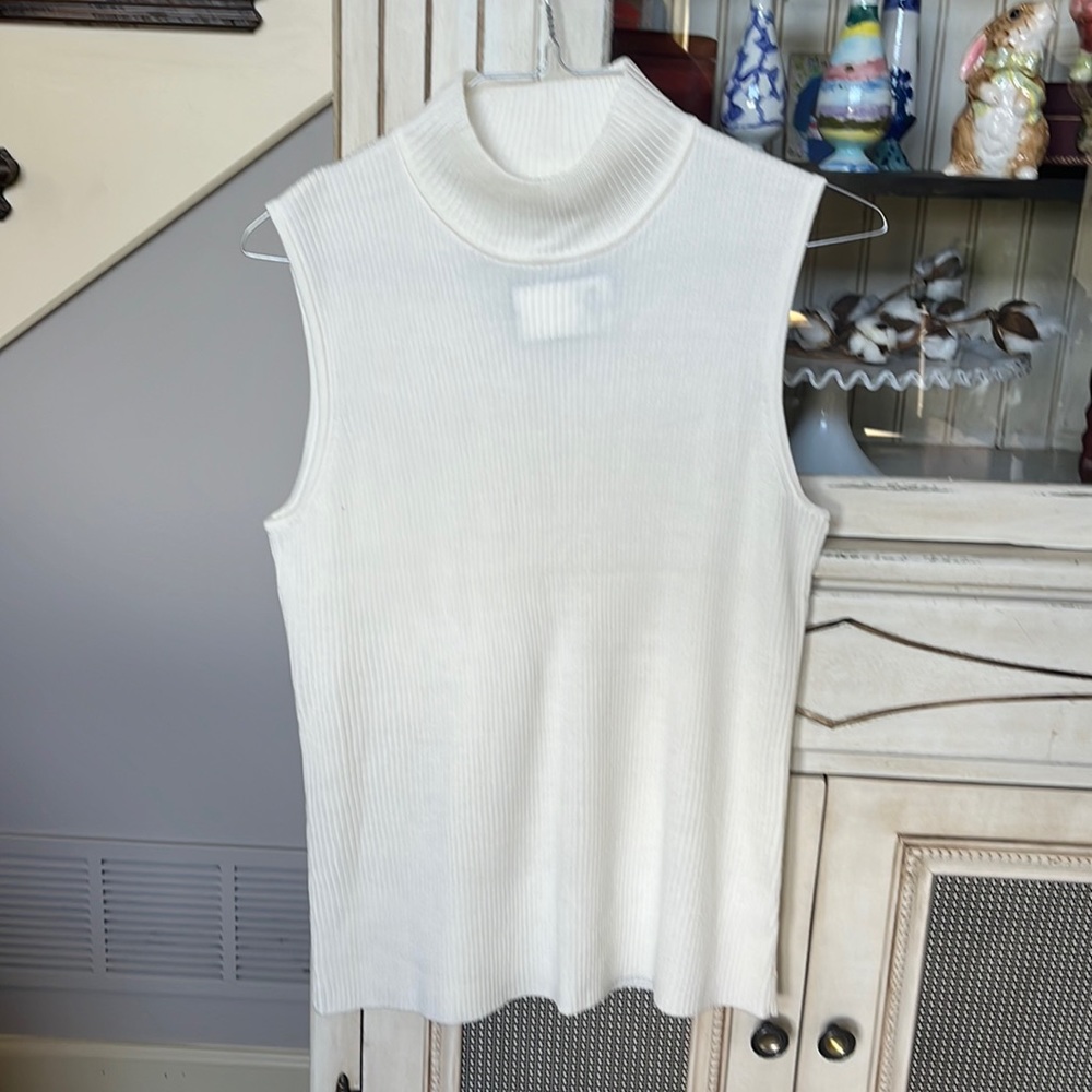 White Knitted High Neckline Sleeveless Top